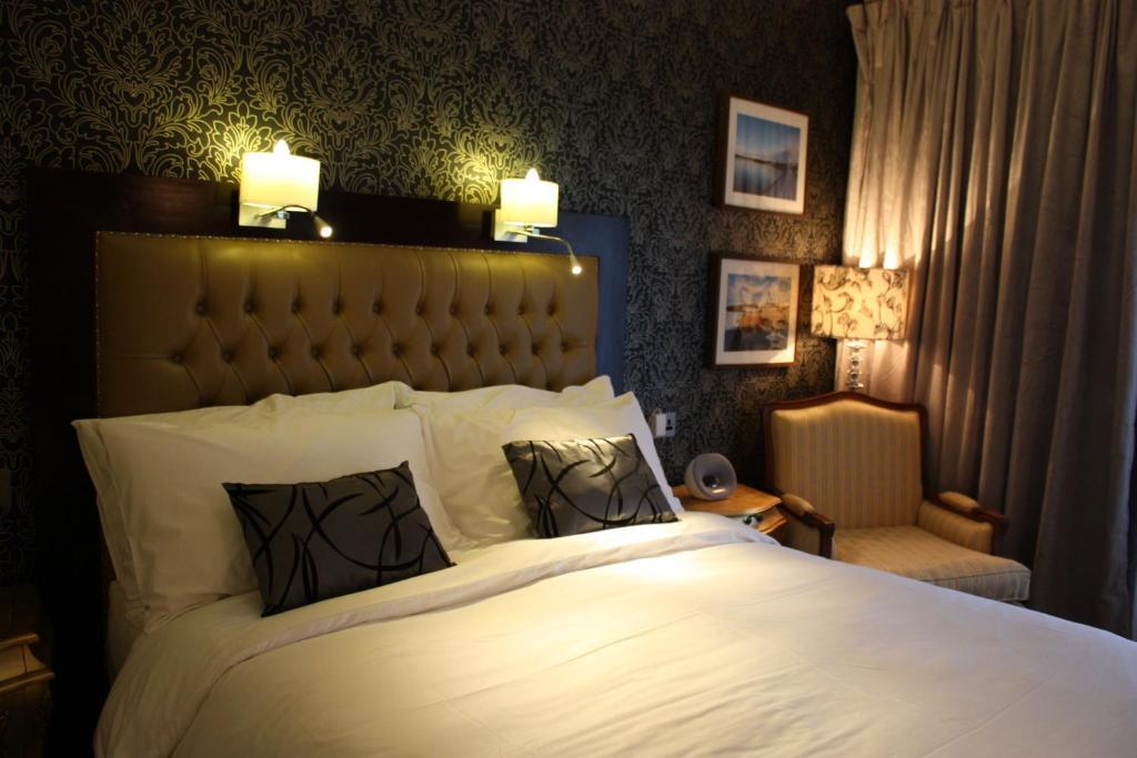 בלמאלט The Talbot Hotel חדר תמונה